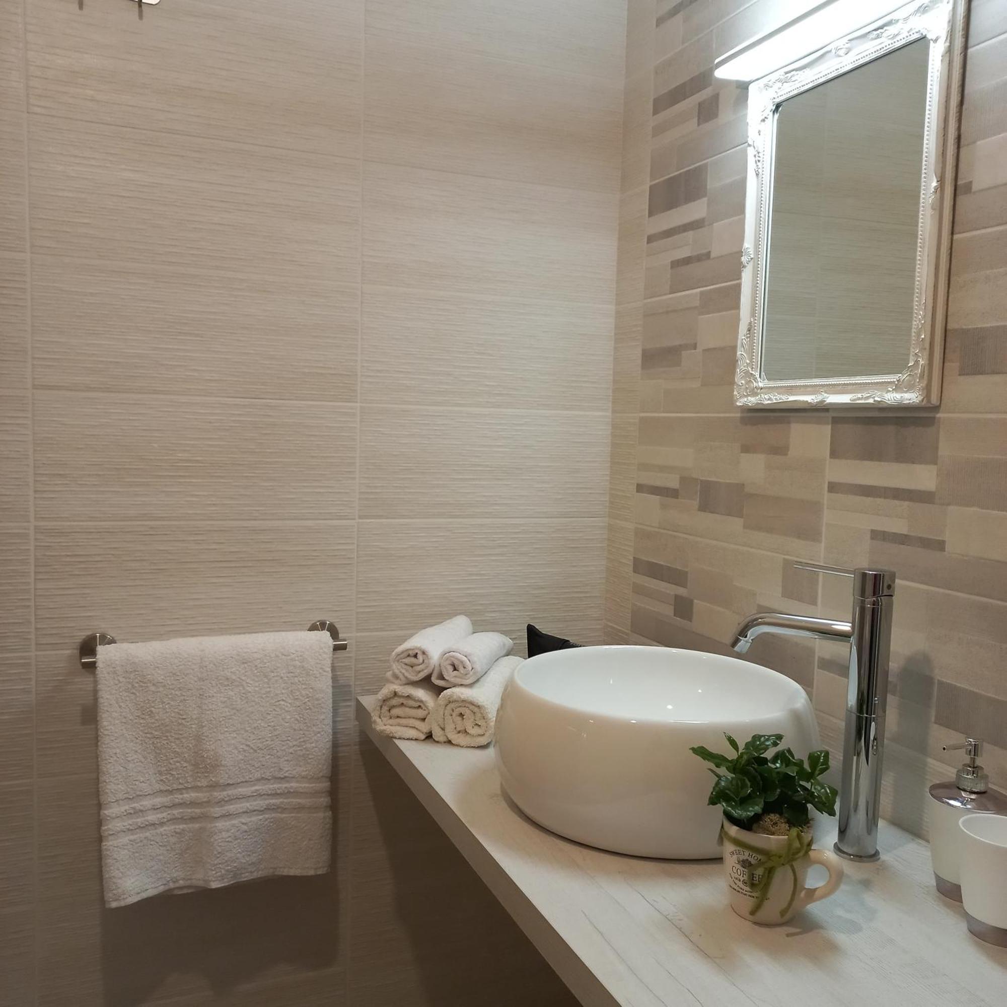 Windwow - Your Flat In Баунеї Екстер'єр фото